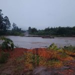 Chuva de até 250 mm traz alagamentos, inundações e bloqueia estradas