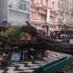 Ciclone com muita chuva e vento agrava problemas no Rio Grande do Sul