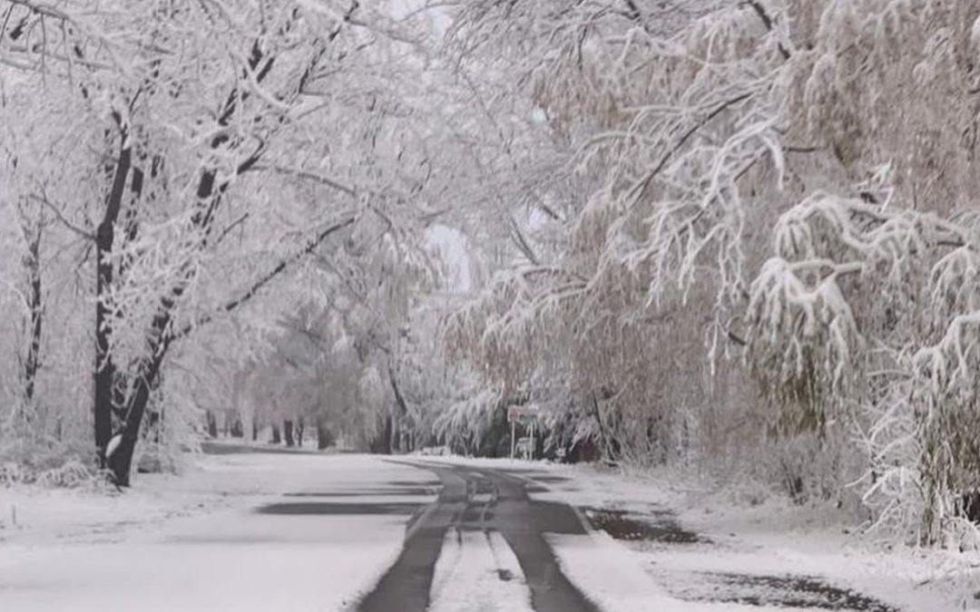 Bolha gelada que avança para o Sul do Brasil traz neve forte na Argentina Baixa fria com ar gelado em altitude que pode provocar neve no Sul do Brasil provoca muita neve na Argentina