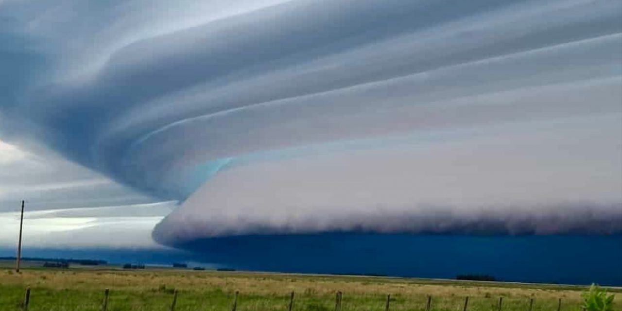 <span class="entry-title-primary">Frente fria avança nesta terça-feira com chuva e tempestades</span> <h2 class="entry-subtitle">Frente fria muda o tempo com chuva e tempestades nesta terça na Argentina, Uruguai, Sul do Brasil e o Paraguai </h2>