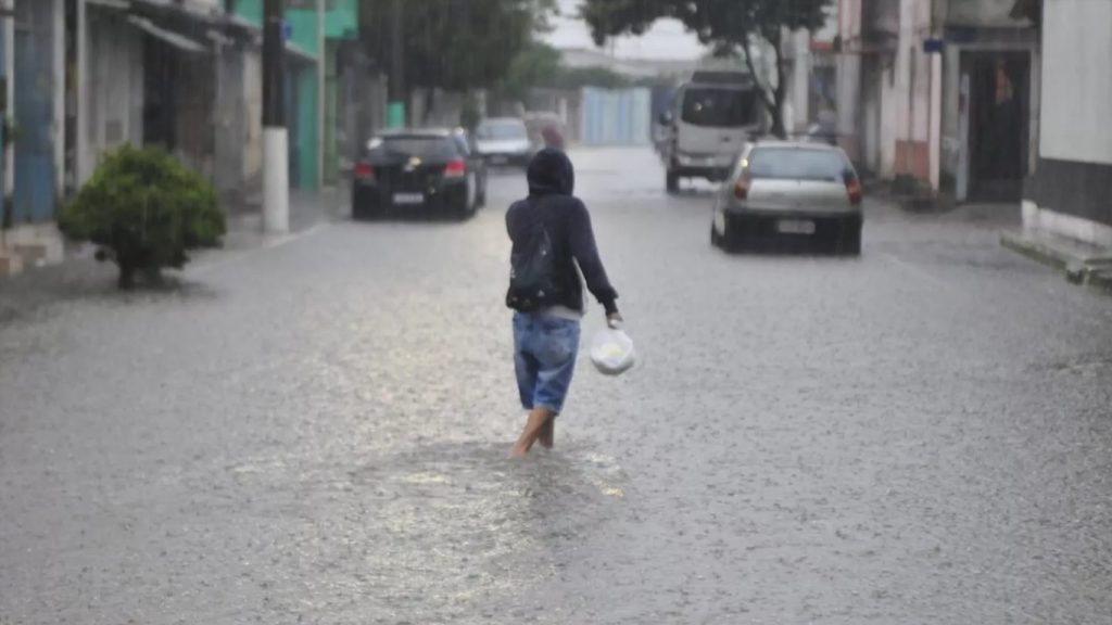 Porto Alegre pode ter uma sexta-feira de transtornos e alagamentos