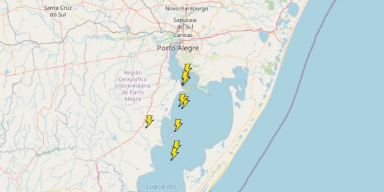 <span class="entry-title-primary">Grande Porto Alegre registra condição rara de raios com muito frio</span> <h2 class="entry-subtitle">Lagoa dos Patos registrou rara condição de raios e trovoadas na madrugada desta quinta-feira mesmo com frio de 8ºC a 9ºC</h2>