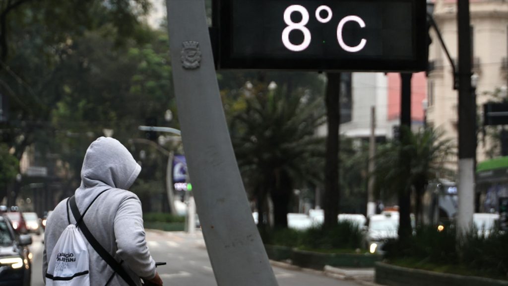 São Paulo sai de geada e frio abaixo de zero pra calor de 32ºC em um dia
