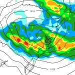 Baixa pressão reforça instabilidade nesta sexta com mais chuva e vento