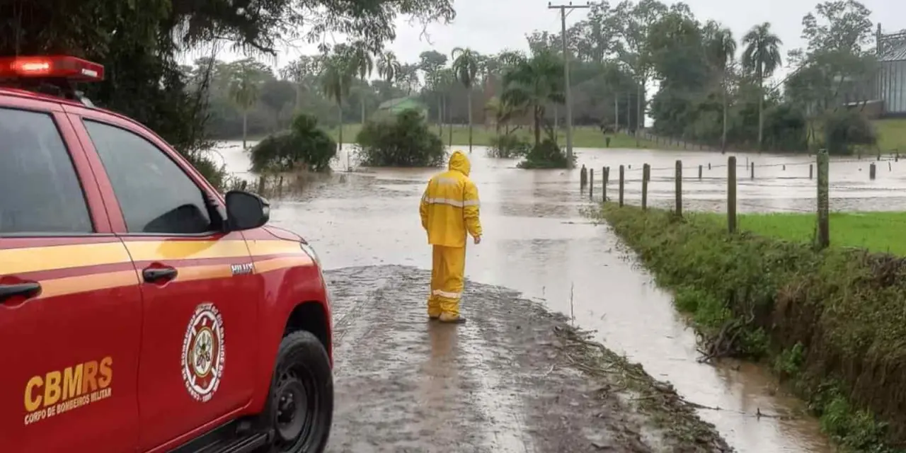 <span class="entry-title-primary">Onde a chuva deve ser mais forte no Rio Grande do Sul nesta quinta</span> <h2 class="entry-subtitle">Rio Grande do Sul enfrenta enchentes com cheias de vários rios e terá mais um dia com chuva nesta quinta-feira </h2>