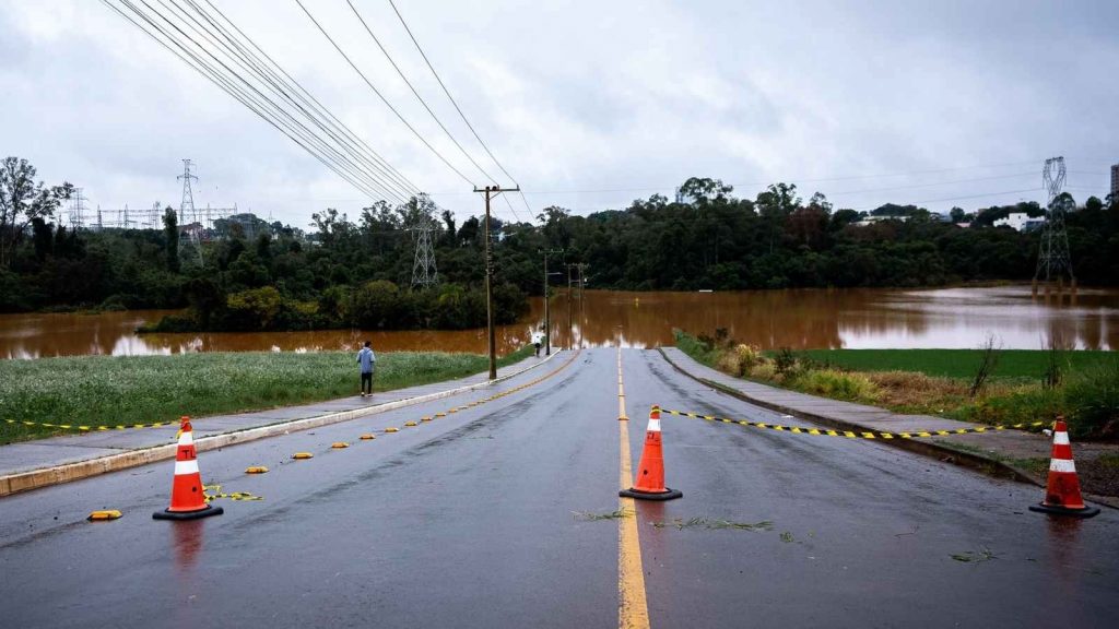 Chuva está de volta com rios ainda fora do leito no Rio Grande do Sul