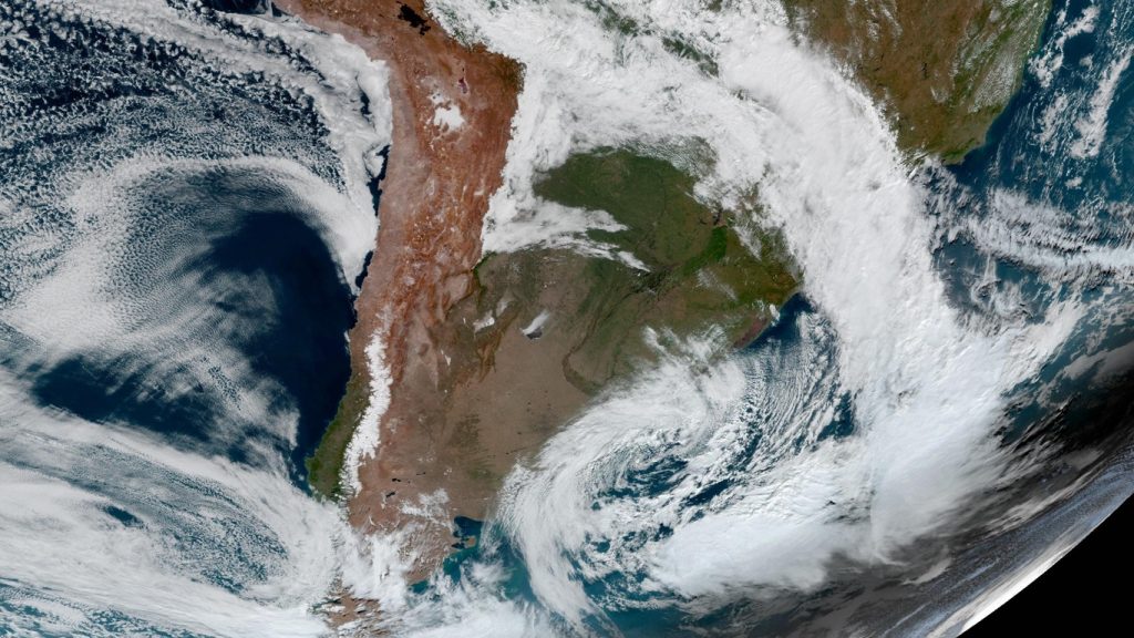 Ciclone vai manter as rajadas de vento com baixa sensação térmica