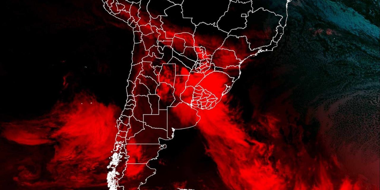 <span class="entry-title-primary">Frente fria começa a avançar pelo Sul do Brasil e muda o tempo</span> <h2 class="entry-subtitle">Frente fria muda o tempo no Rio Grande do Sul neste sábado com chuva e vai avançar para Santa Catarina e o Paraná </h2>