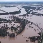 Cheia do Jacuí é de grande proporção e avança para Grande Porto Alegre