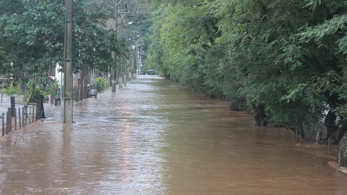 Foto mostra enchente pela chuva em Jaguari