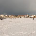 Neve na praia faz Argentina recordar histórica nevasca de 1991