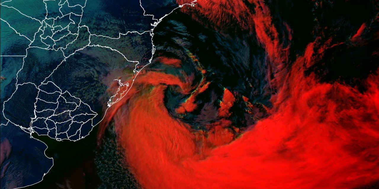 <span class="entry-title-primary">Vento atinge 127 km/h no Rio Grande do Sul e 132 km/h em Santa Catarina</span> <h2 class="entry-subtitle">Ciclone extratropical trouxe vento muito intenso com estragos e falta de luz para centenas de milhares de pessoas </h2>