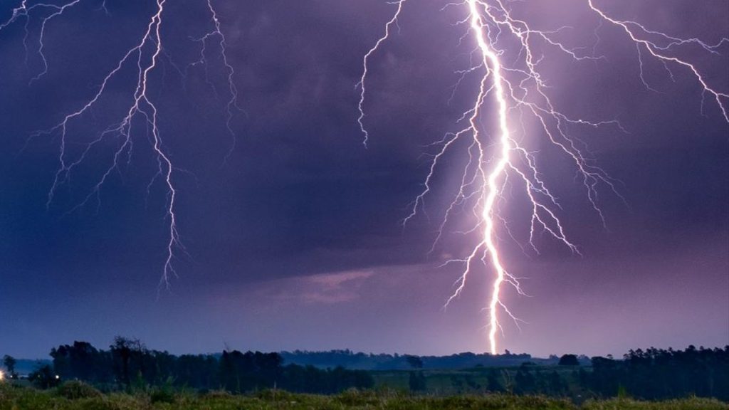 Como será o clima no mês de agosto