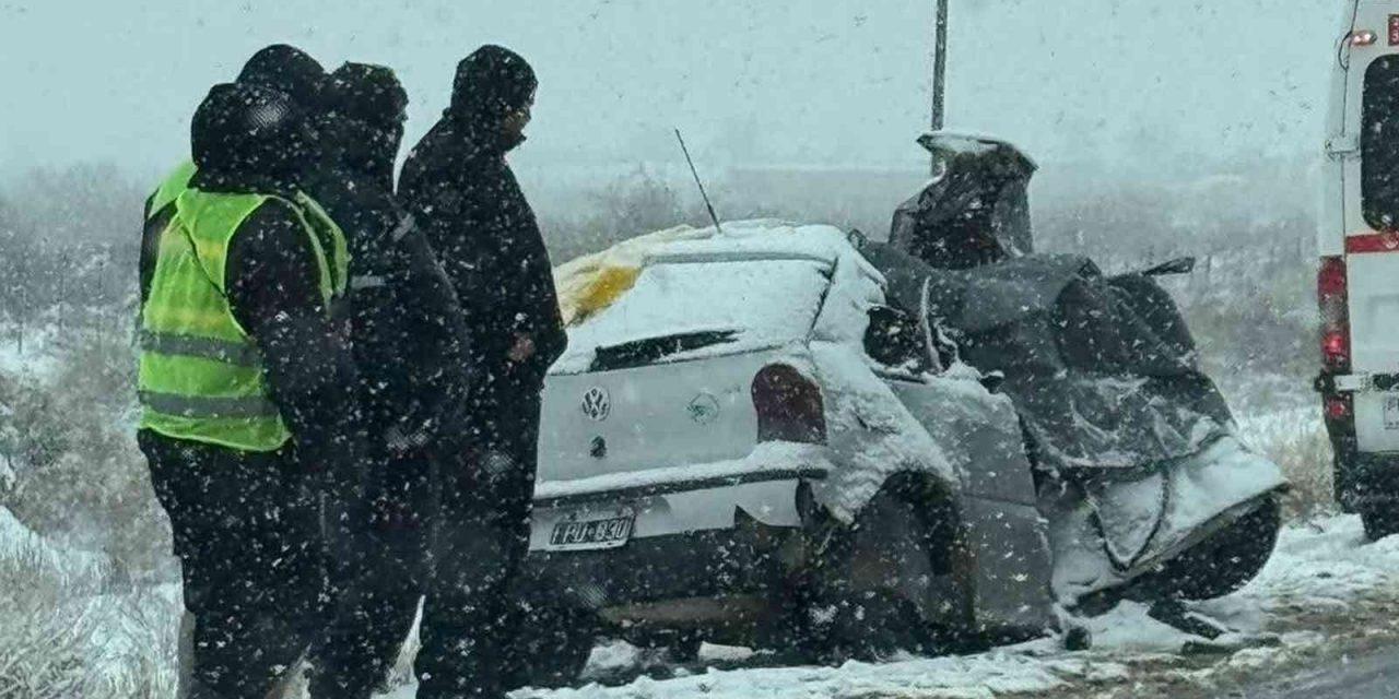 <span class="entry-title-primary">Nevascas castigam a Argentina e deixam mortos em acidentes</span> <h2 class="entry-subtitle">Neve intensa em províncias do Sul da Argentina cobrem rodovias de gelo e provocam vários acidentes com vítimas </h2>