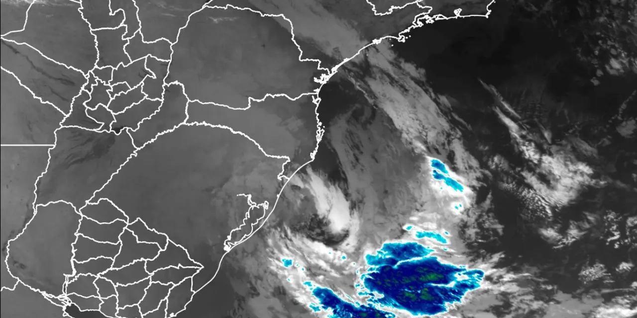 <span class="entry-title-primary">Circulação de baixa pressão na costa mantém a chuva e o frio</span> <h2 class="entry-subtitle">Baixa pressão na costa do Rio Grande do Sul ainda traz chuva e garoa nesta sexta-feira em parte do estado com frio </h2>