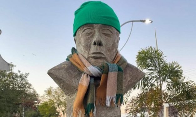 Frio faz cidade agasalhar estátua e inventar decreto de banho facultativo