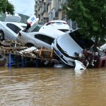 Chuva deixa destruição e dezenas de mortos na capital da China