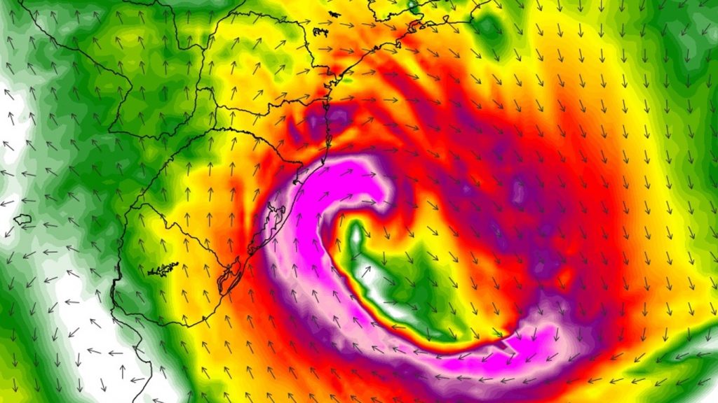 Ciclone impactará Sul e Sudeste do Brasil com vento de até 130 km/h