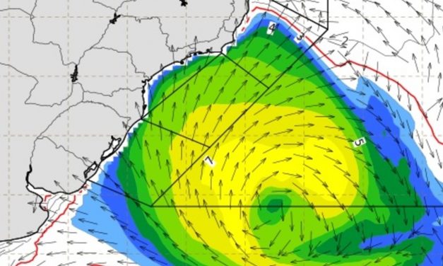 Ciclone pode provocar forte ressaca do mar no litoral brasileiro
