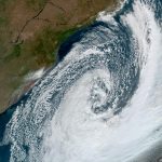Satélite registra enorme ciclone que impactou o Sul e Sudeste do Brasil