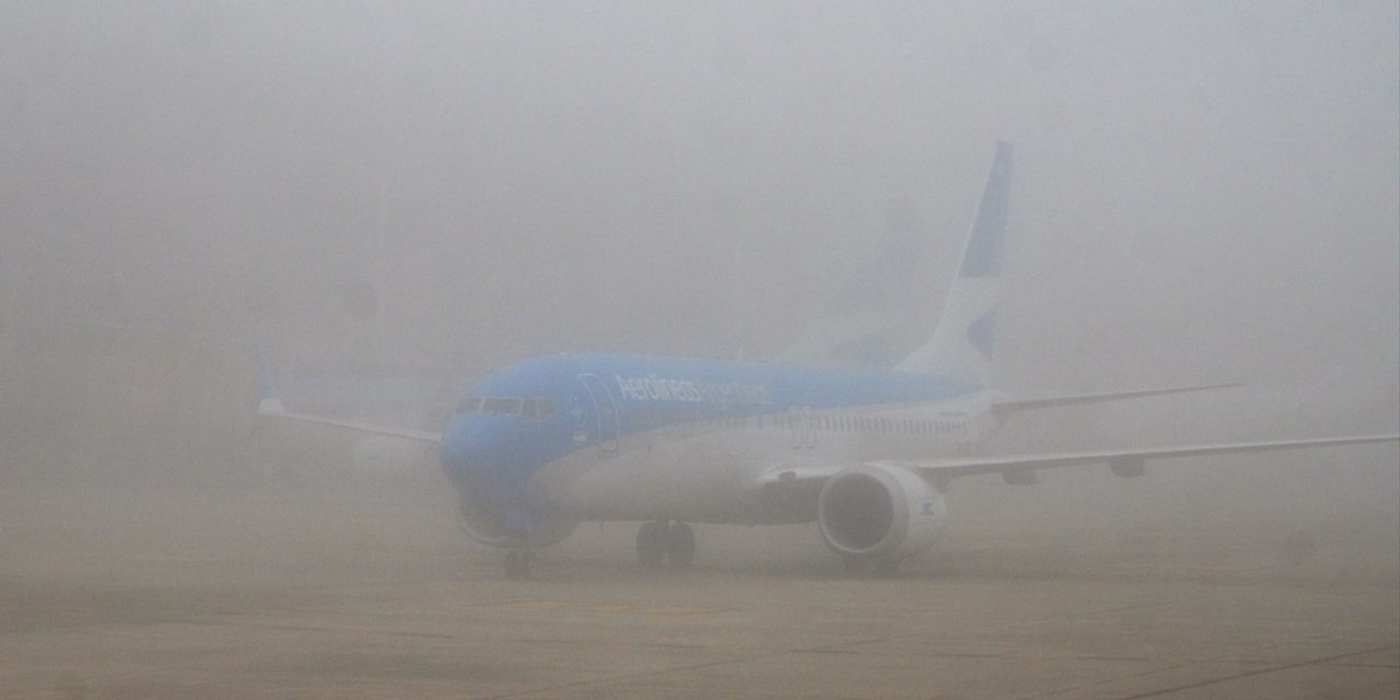<span class="entry-title-primary">Nevoeiro na Argentina afeta voos e causa emergência em Guarulhos</span> <h2 class="entry-subtitle">Denso e persistente nevoeiro atinge a região de Buenos Aires com impactos nos aeroportos e no trafégo aéreo</h2>