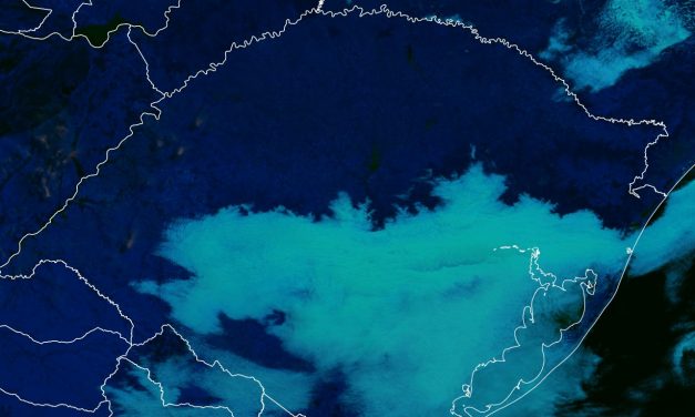 Inversão térmica manterá as nuvens e o frio o dia todo em parte do estado