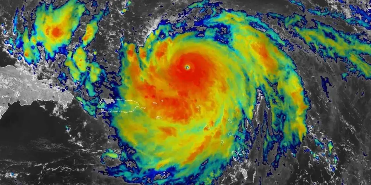 <span class="entry-title-primary">Os números impressionantes da formação do furacão monstro Erin</span> <h2 class="entry-subtitle">Erin passou de uma tempestade tropical para um furacão categoria 5 no Atlântico Norte em apenas 25 horas </h2>