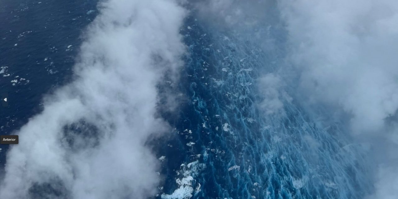 <span class="entry-title-primary">A incrível foto do olho do furacão Erin que chamou atenção de cientistas</span> <h2 class="entry-subtitle">Fotografia mostra enorme contraste das condições do mar sob o olho e a parede do olho do furacão categoria 5 Erin</h2>