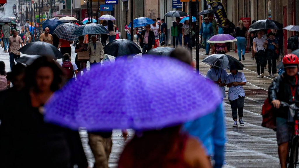 Sul do Brasil ingressa em período de instabilidade com chuva frequente
