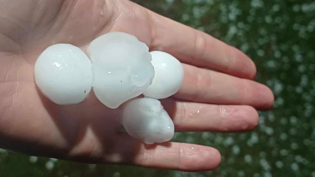 Granizo atinge várias regiões do Rio Grande do Sul