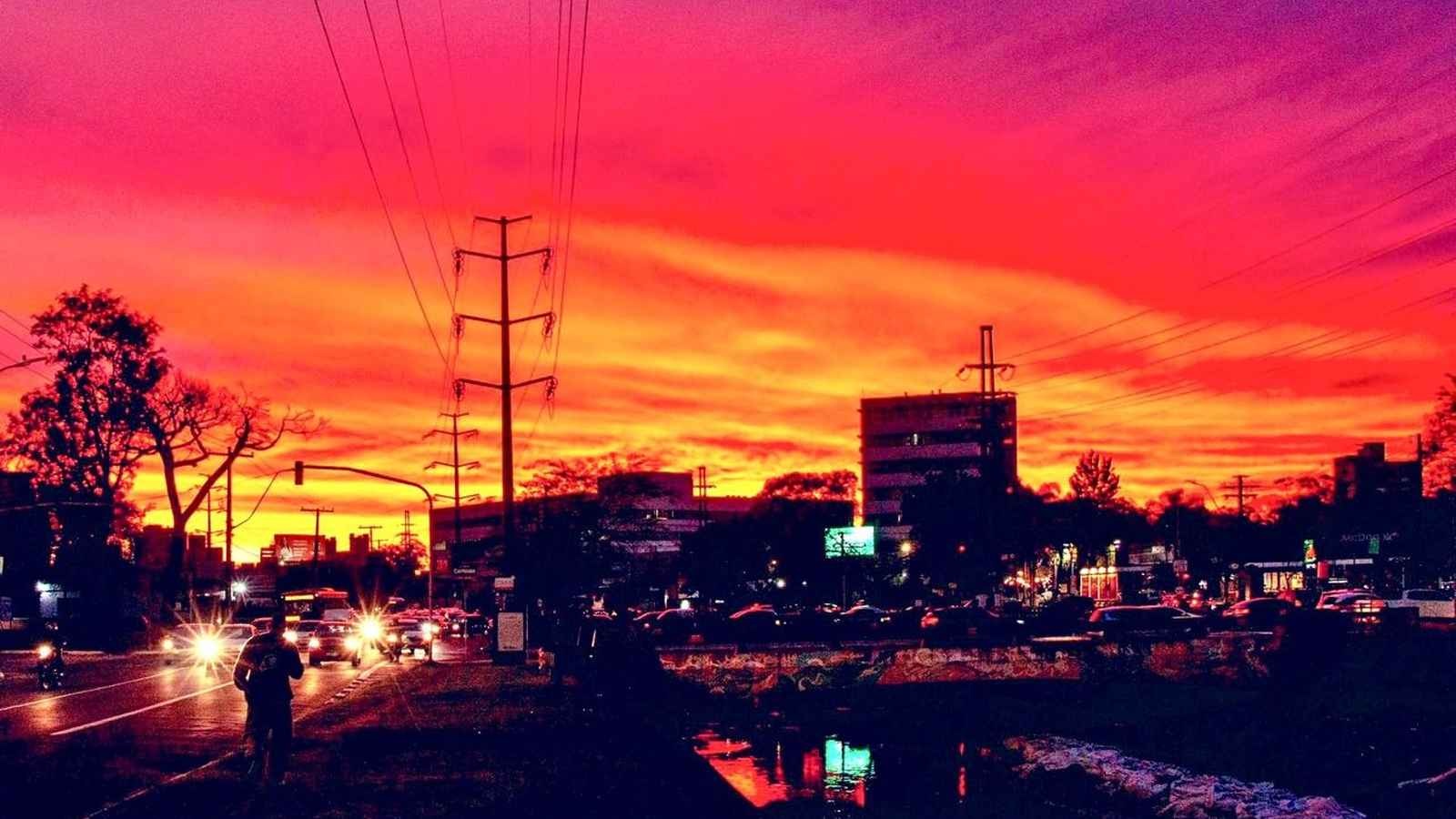 <span class="entry-title-primary">Céu pintado: entenda por que os finais de tarde têm sido um show de cores</span> <h2 class="entry-subtitle">Finais de tarde de ontem e hoje no Rio Grande do Sul chamaram a atenção pela beleza com muitas cores no crepúsculo </h2>