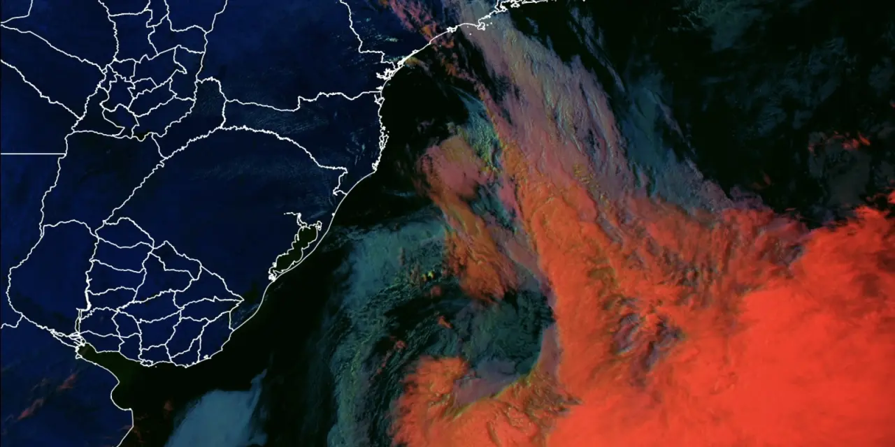 <span class="entry-title-primary">Ciclone se afasta após trazer vento acima de 100 km/h</span> <h2 class="entry-subtitle">Ciclone extratropical se afasta do continente depois de provocar vento de 103 km/h hoje no Rio Grande do Sul </h2>