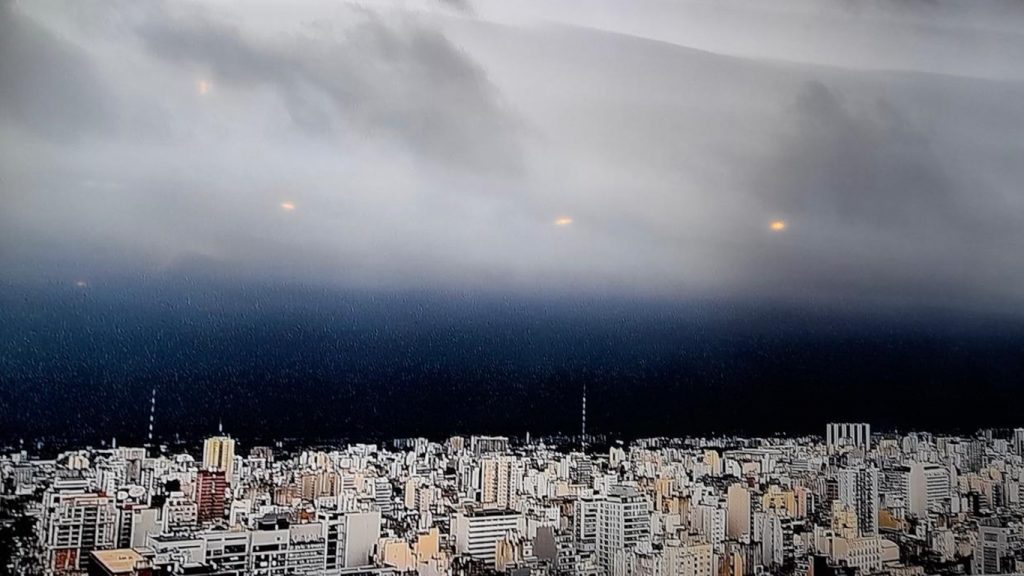 Temporais que chegarão ao Sul do Brasil já atingem Buenos Aires