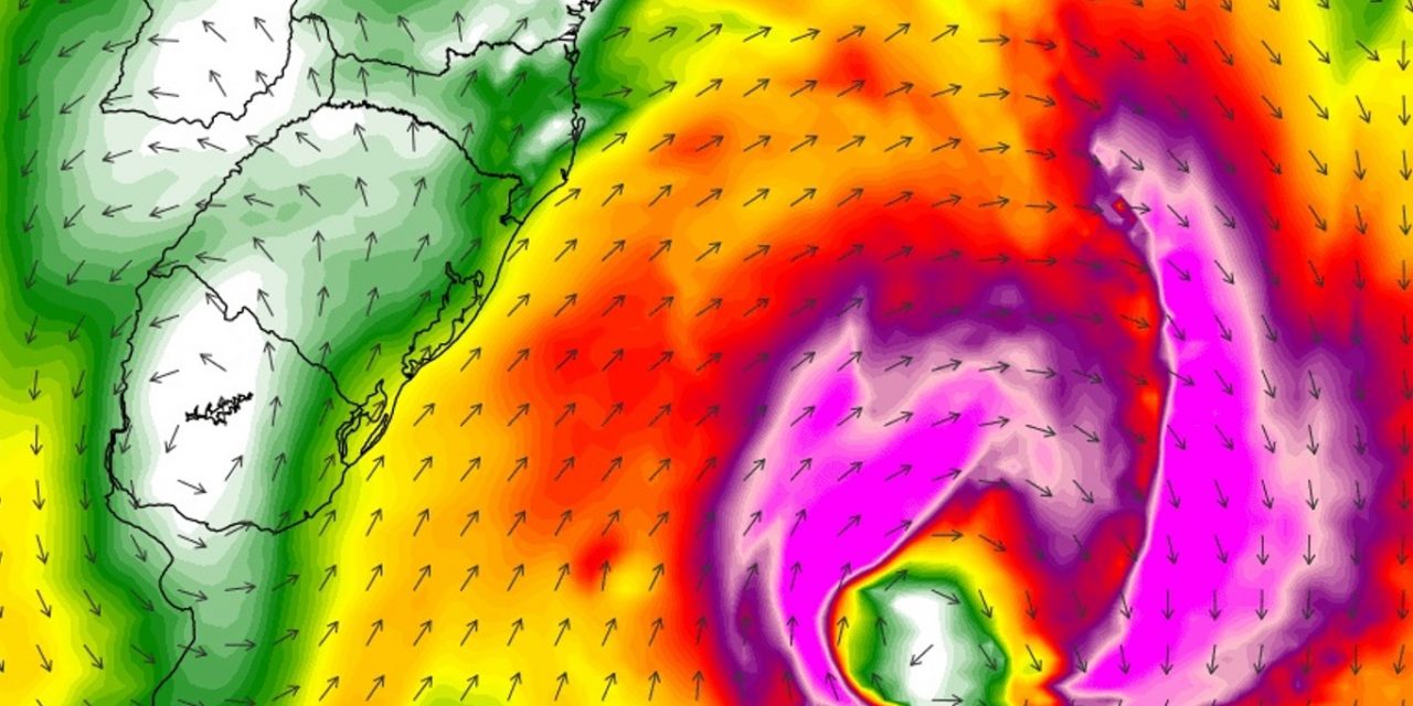 <span class="entry-title-primary">Baixa pressão trará chuva forte e formará enorme ciclone no Atlântico</span> <h2 class="entry-subtitle">Baixa pressão traz chuva localmente forte nesta segunda e depois formará enorme ciclone no Atlântico sem grande impacto no continente </h2>