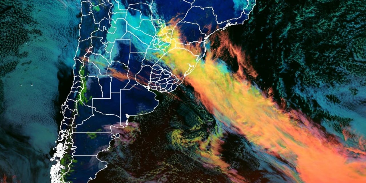 <span class="entry-title-primary">Frente fria avança pelo Sul, traz chuva forte e vai alcançar São Paulo</span> <h2 class="entry-subtitle">Frente fria avança pelo Sul do Brasil com chuva forte na dianteira de massa de ar frio e vai alcançar parte do estado de São Paulo </h2>