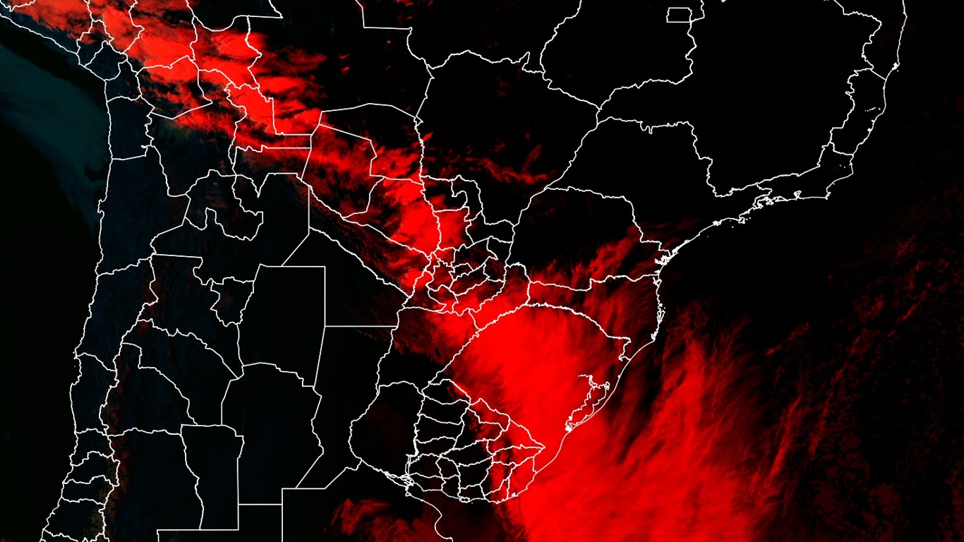 <span class="entry-title-primary">Frente fria avança com chuva que já atinge até 50 mm no interior gaúcho</span> <h2 class="entry-subtitle">Frente fria avança pelo Rio Grande do Sul com chuva e vai mudar o tempo também em Santa Catarina e no Paraná </h2>