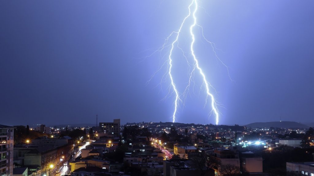 Chuva avança pelos três estados do Sul neste começo de semana