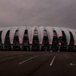 Domingo de Grenal terá períodos de chuva forte e raios em Porto Alegre