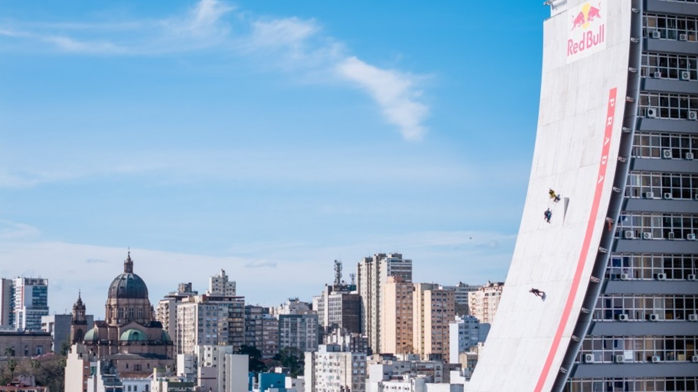 <span class="entry-title-primary">Como estará o tempo para a descida de skate do Centro Administrativo</span> <h2 class="entry-subtitle">Porto Alegre terá nesta quinta-feira ao meio-dia a tão aguardada descida de skate na rampa do Centro Administrativo </h2>