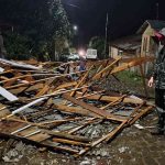 Vendavais acima de 100 km/h e granizo causam estragos no RS, SC e PR