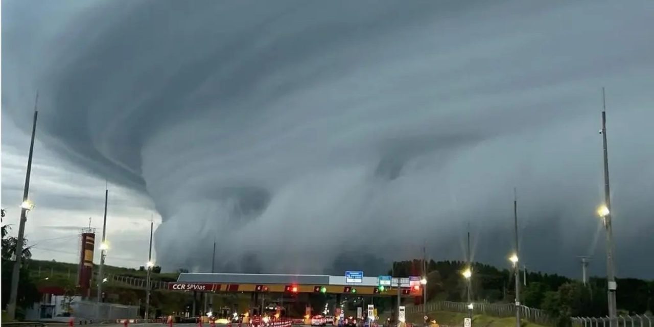 <span class="entry-title-primary">Sudeste tem perigoso cenário de tempestades com chegada de frente fria</span> <h2 class="entry-subtitle">Encontro de frente fria com massa de ar muito quente traz perigoso cenário de tempestades em São Paulo, Rio de Janeiro e Minas Gerais </h2>