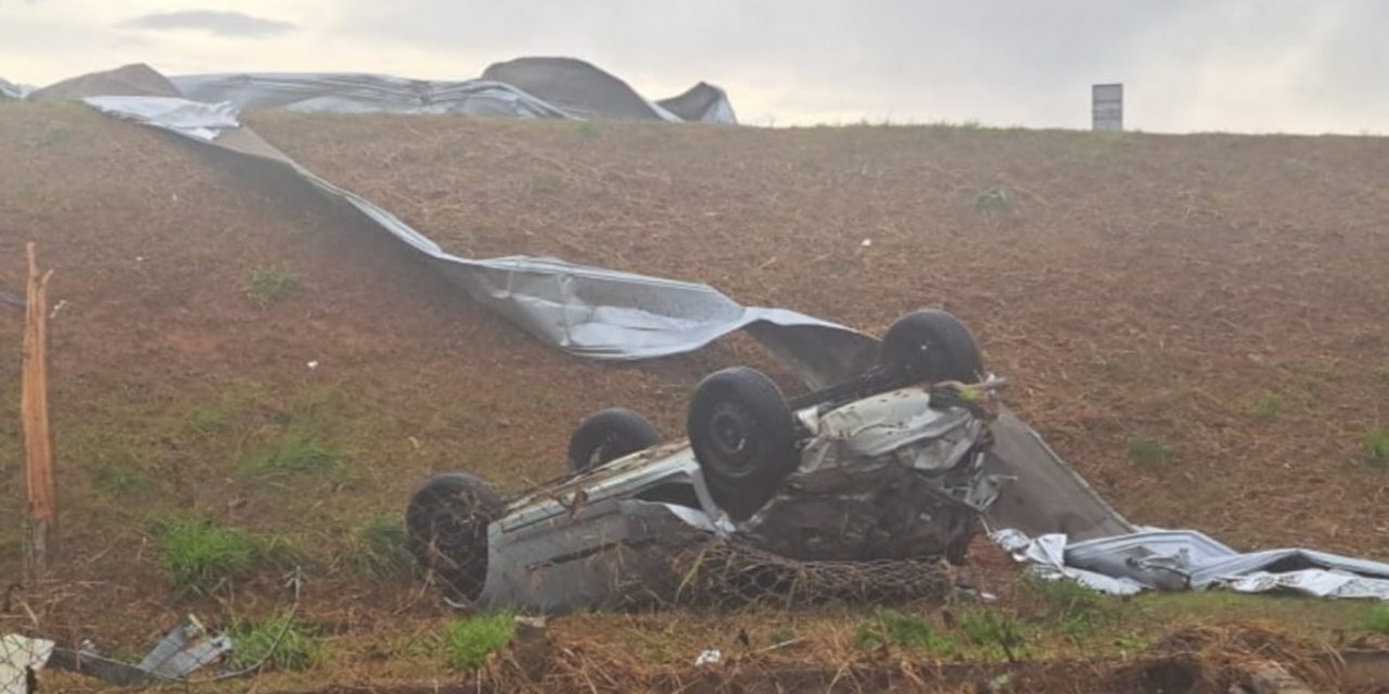 <span class="entry-title-primary">Onda de tempestades trouxe tornados em SC, PR, SP, Argentina e Paraguai</span> <h2 class="entry-subtitle">Onda de tempestades do fim de semana e da segunda gerou tornados em países vizinhos, Santa Catarina, Paraná e São Paulo </h2>