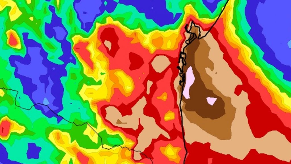 Cenário de perigo por chuva excessiva na Bahia e de alto risco em Salvador