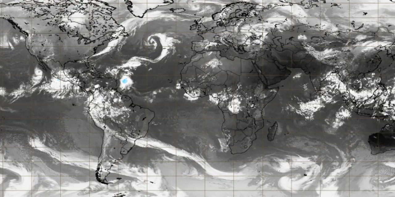 <span class="entry-title-primary">Frente fria se estende por 10 mil km entre o Brasil e o Sul da África</span> <h2 class="entry-subtitle">Frente fria de enorme extensão cruza o Atlântico e se estende por 10 mil km entre o Brasil e o Sul da África</h2>