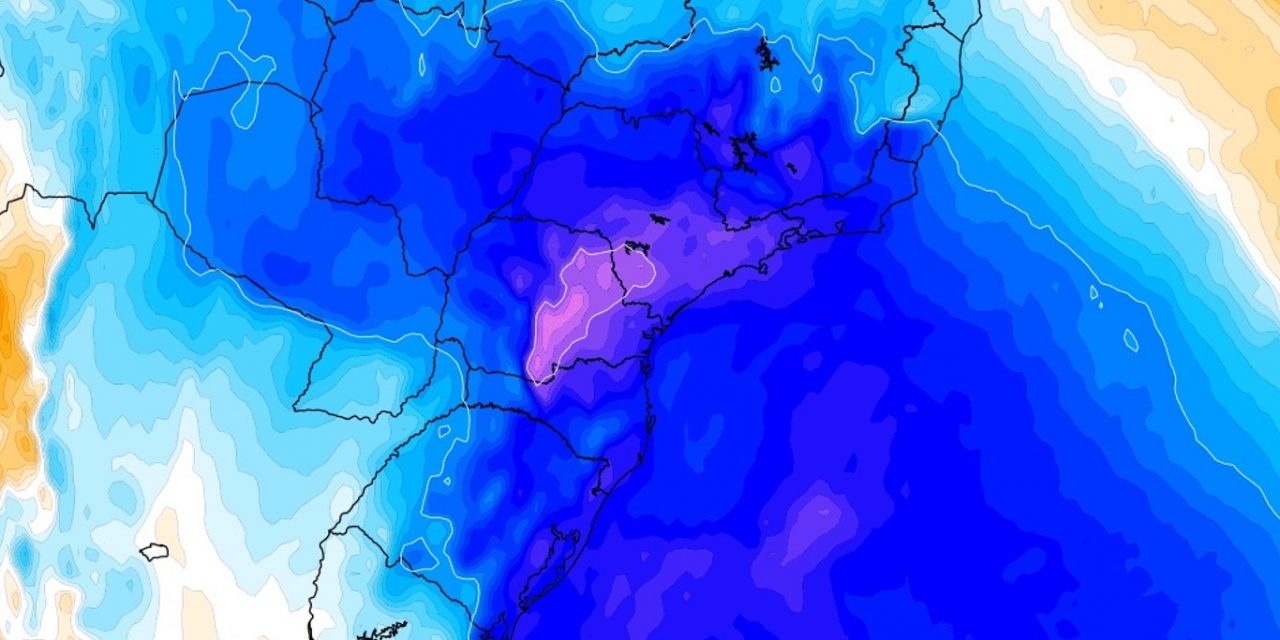 <span class="entry-title-primary">Começo de semana frio com temperatura muito abaixo da média e geada</span> <h2 class="entry-subtitle">Massa de ar frio traz traz temperaturas baixas neste começo de semana com geada em baixadas de regiões serranas </h2>