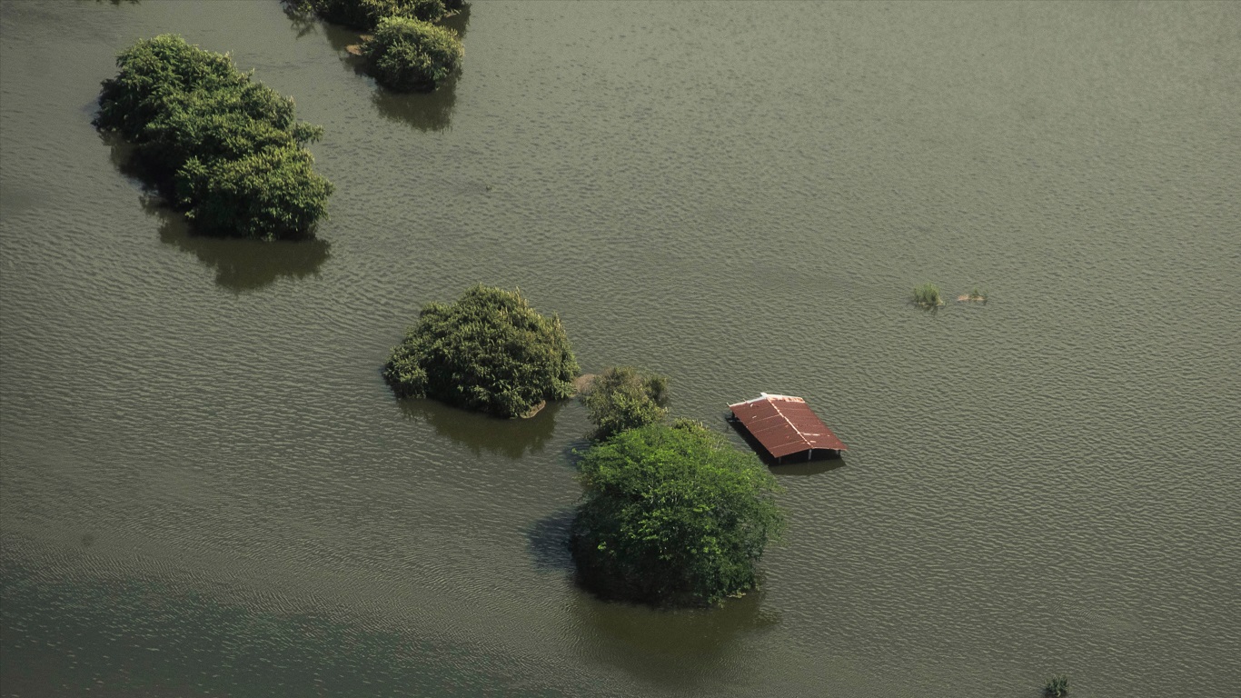 <span class="entry-title-primary">Mais de 100 mortos e desaparecidos com chuva extrema no México</span> <h2 class="entry-subtitle">Episódio de chuva extrema com uma depressão tropical provocou enchentes e deslizamentos de terra no México </h2>
