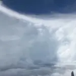O que meteorologistas encontraram no olho do furacão monstro no Caribe; veja vídeo
