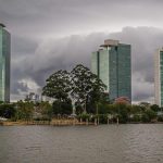 Fim de semana começa com chuva, vento e frio