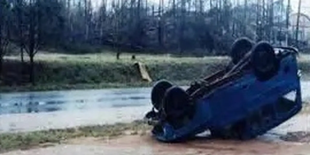 <span class="entry-title-primary">Tornado arrasador na Grande Porto Alegre provocava destruição há 25 anos</span> <h2 class="entry-subtitle">Um tornado provocou destruição na Grande Porto Alegre com severos danos em Águas Claras em Viamão em 11 de outubro de 2000 </h2>