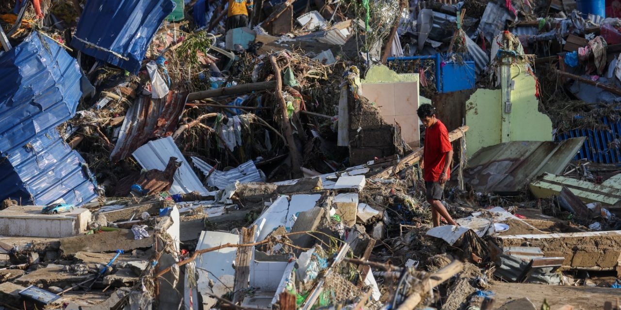 <span class="entry-title-primary">Ciclone tropical com inundações provoca devastação e deixa 100 mortos no Sudeste Asiático</span> <h2 class="entry-subtitle">Ciclone tropical Kalmaegi atingiu as Filipinas como um tufão que deixou saldo de 100 mortos e muita destruição </h2>